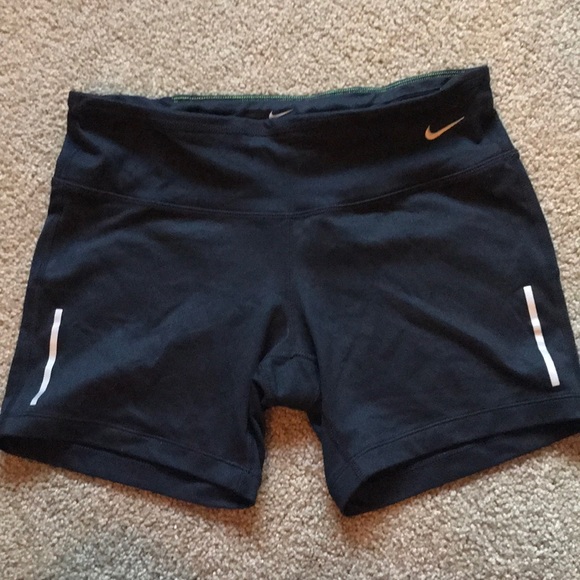 NWOT Nike Dri-Fit Running Shorts M - Picture 1 of 3